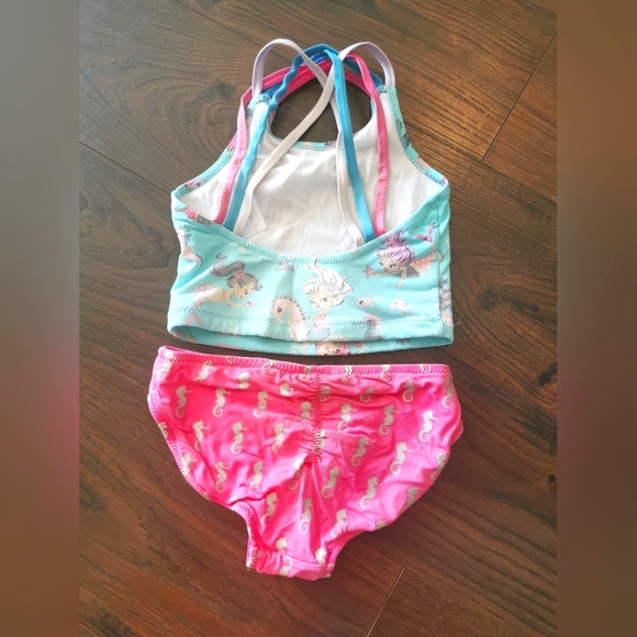 Hatley swimsuit - Picture 2 of 4